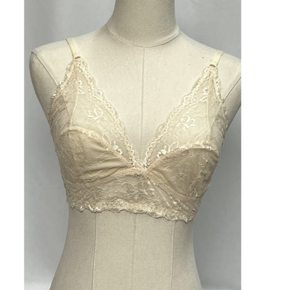 NWT! Pins And Needles Lace Bralette NUDE/CHAIR SIZE-SMALL‎